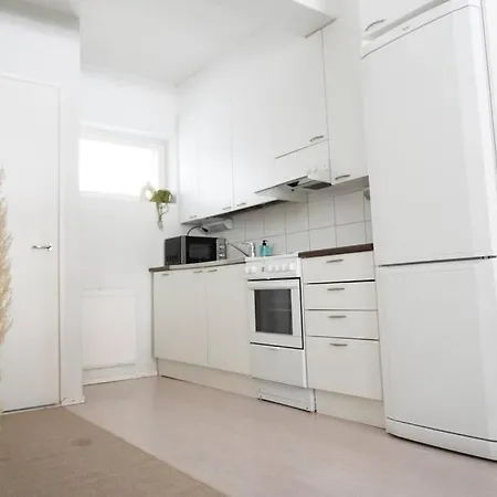 Lovely Studio In Leppavaara * Espoo